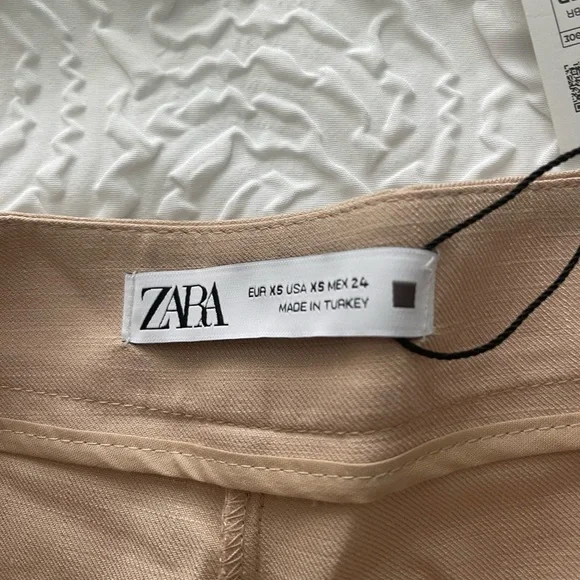 Zara gold button shorts - Picture 5 of 8